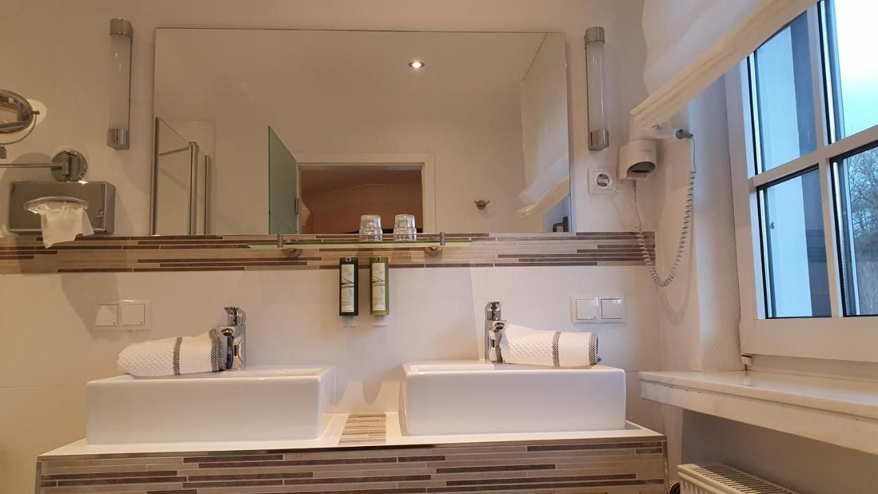אטנדורן Struck Landhotel & Spa מראה חיצוני תמונה